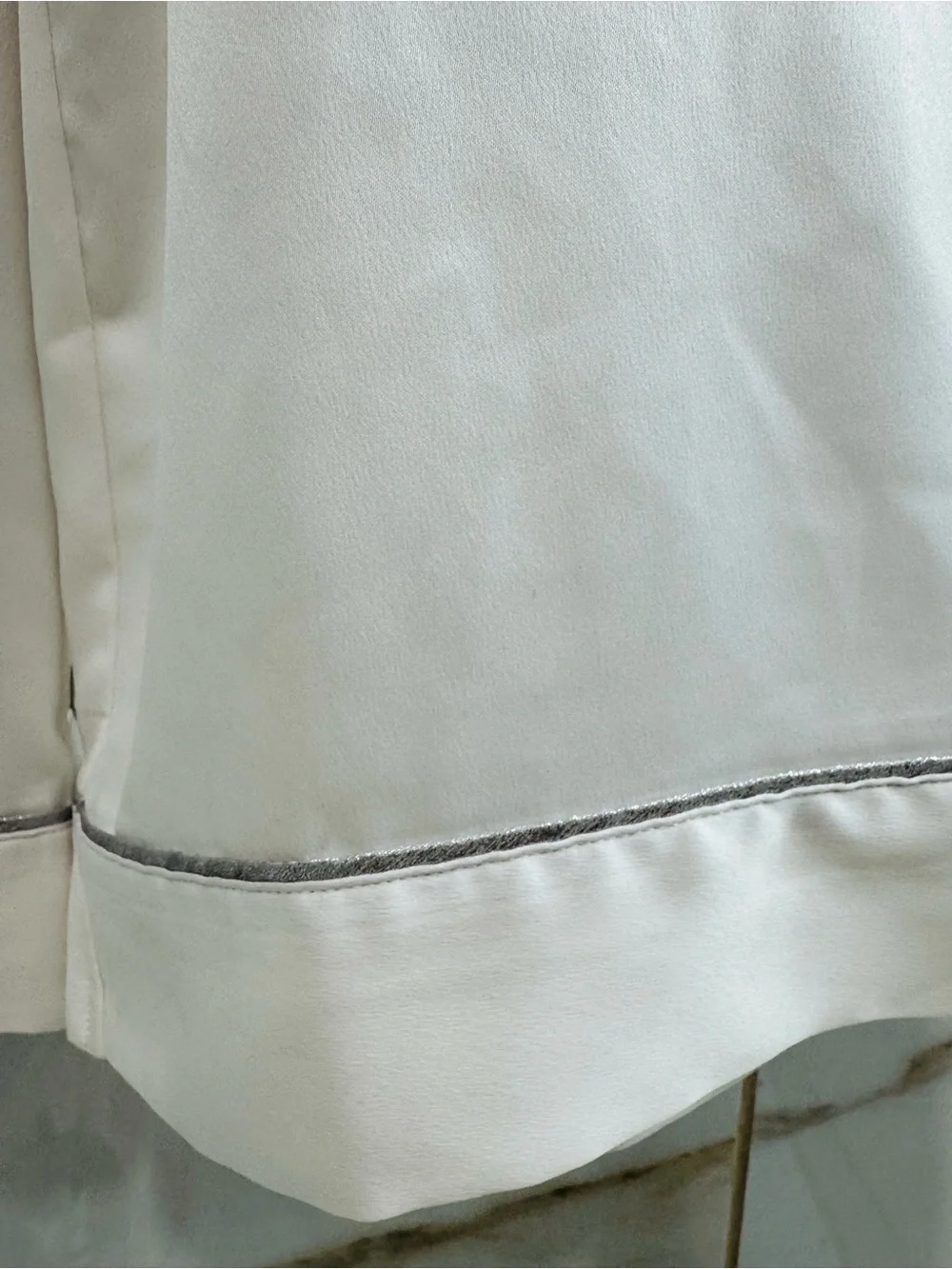 Victoria's Secret Ivory Satin Sleep Top with Pink Label - Picture 8 of 8